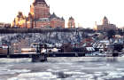 ケベックシティーでは「ケベックNo.1の景色」とも言われるセントローレンス川のフェリー往復がおすすめです